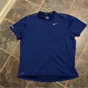 Nike Men’s Dri-FIT UV Miler Short Sleeved T-Shirt Royal Blue Size XL
